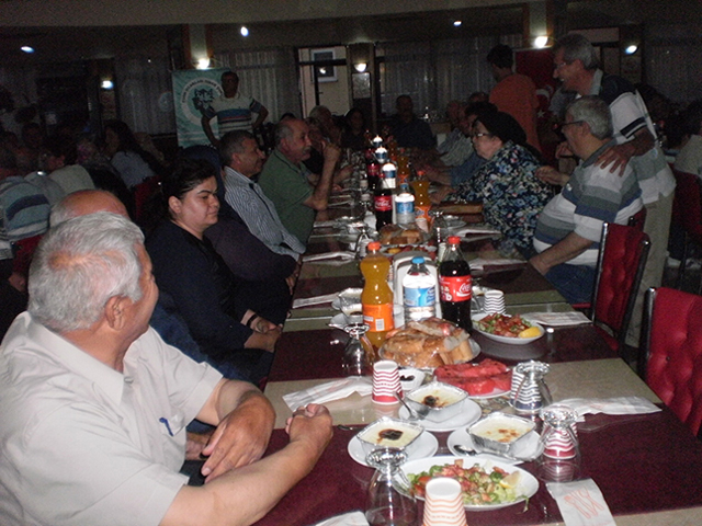 Dinar Türk Ocakları üyeleri iftarda buluştu