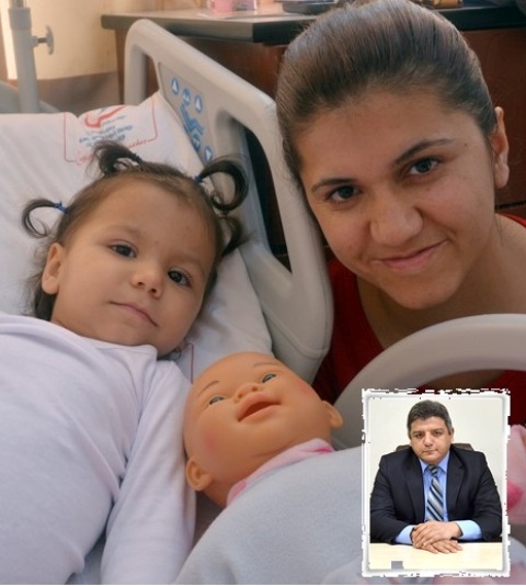 Doç. Dr. Ali Fuat Karataş, İzmir’de ameliyata katıldı