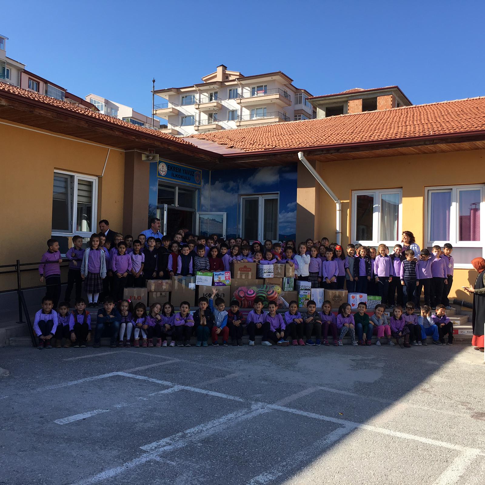 Ekrek Yavuz İlkokulu Öğrenci ve öğretmenlerinden anlamlı yardım