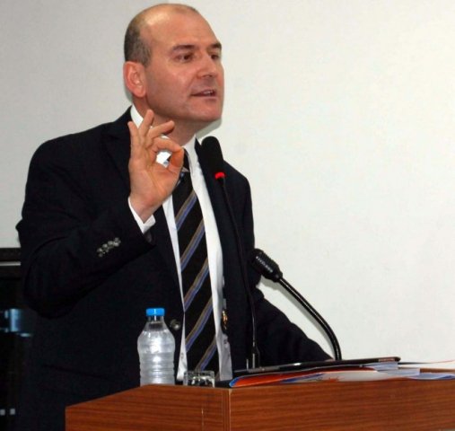 ‘Emeklilikte yaşa takılanlarla ilgili düzenleme yok’