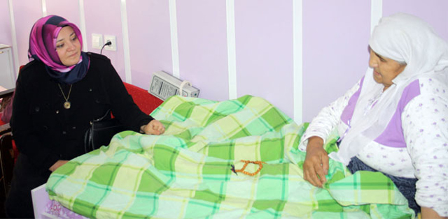 Emine Çoban: Yaşlılarımız bizim geçmişimizdir