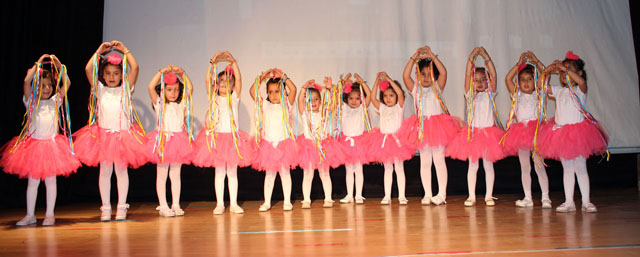 Emirdağ’da minikler ailelerini gururlandırdı