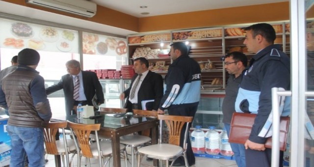 Emirdağ’da zabıta denetimleri sürdürüyor