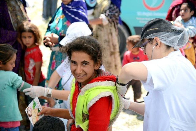 Emirdağlı sağlıkçının fotoğrafına Bursalı eczacılardan birincilik ödülü